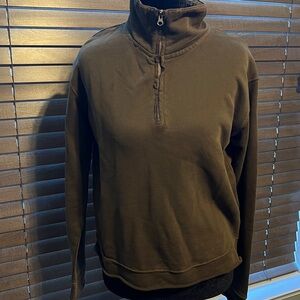 Women's Zip-Up Top